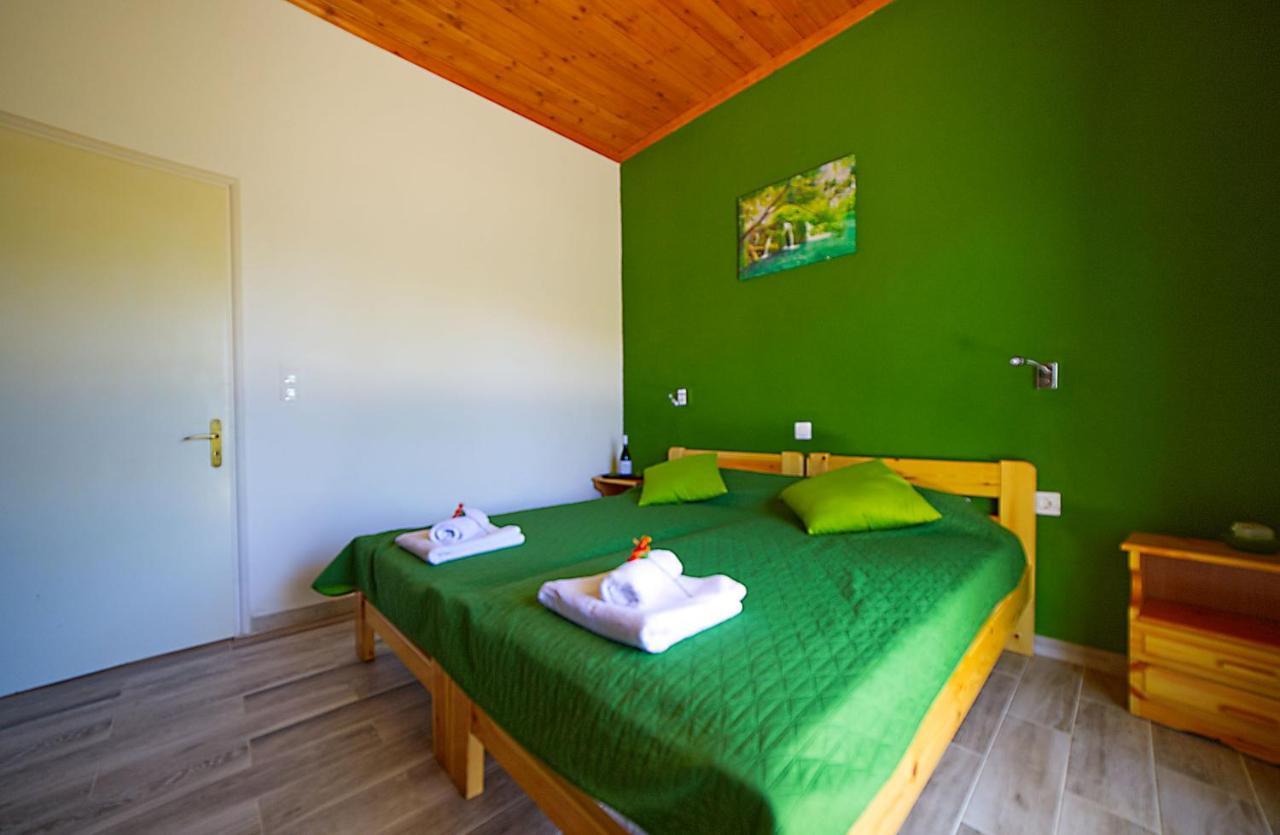 Villa Riviera Agios Georgios  Buitenkant foto